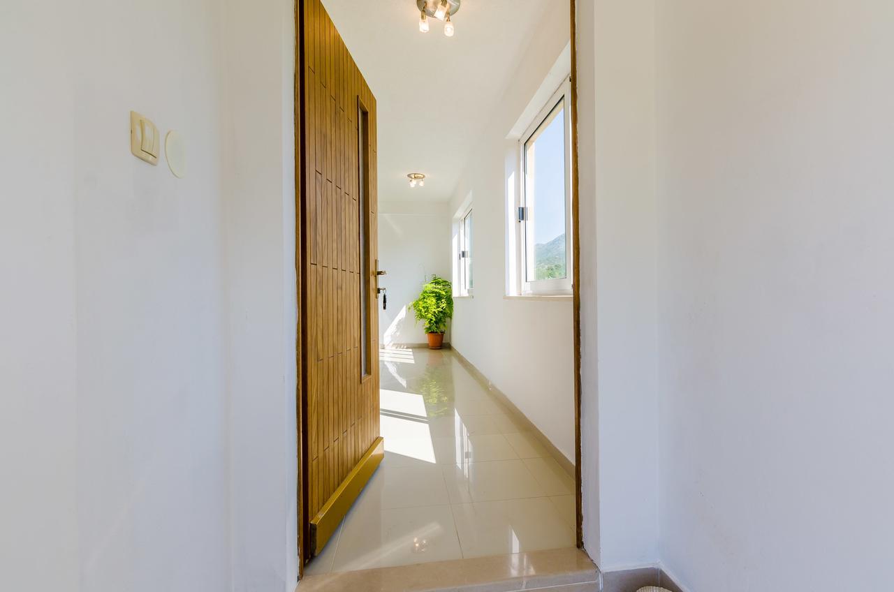 Apartment & Rooms Mazdin Banići Εξωτερικό φωτογραφία